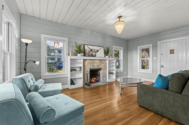 2310 Euclid Ave, Austin, TX 78704