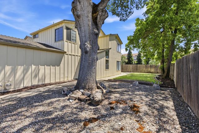 307 Hemphill Way, Roseville, CA 95678