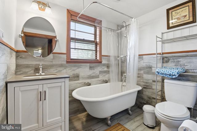 21627 GUNPOWDER, Millers, MD 21102