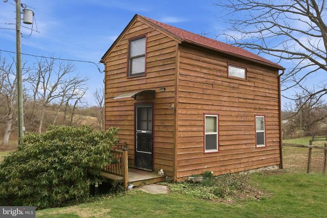 21627 GUNPOWDER, Millers, MD 21102