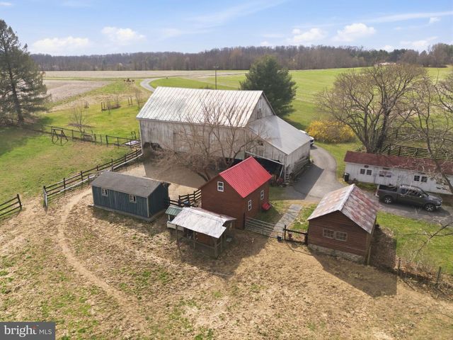 21627 GUNPOWDER, Millers, MD 21102