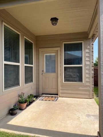 325 Iron Ore Trail, Fort Worth, TX 76131