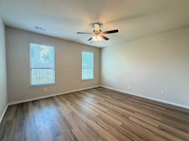 325 Iron Ore Trail, Fort Worth, TX 76131