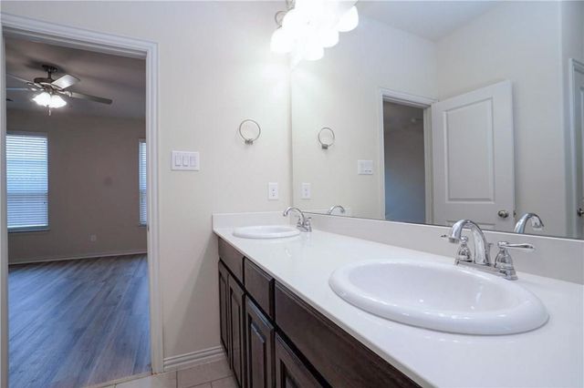 325 Iron Ore Trail, Fort Worth, TX 76131
