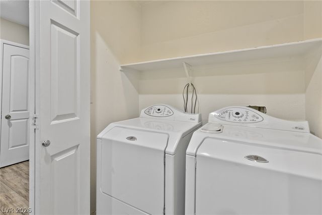 10260 Martinsburg Court, Las Vegas, NV 89183