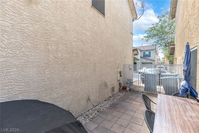 10260 Martinsburg Court, Las Vegas, NV 89183