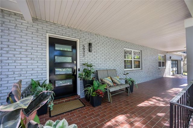 5921 SW 35TH WAY, Gainesville, FL 32608