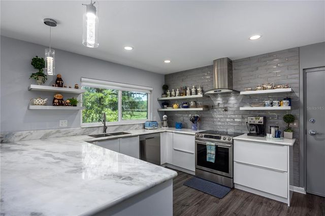 5921 SW 35TH WAY, Gainesville, FL 32608