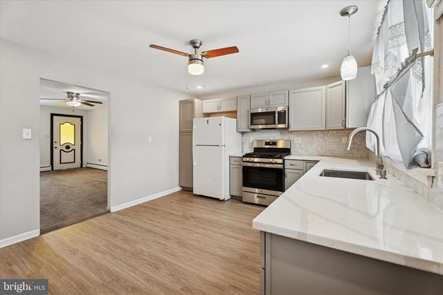 623 WOOD ST, Conshohocken, PA 19428