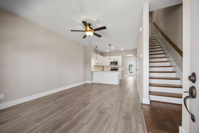 2437 E 17th Street, Chattanooga, TN 37404