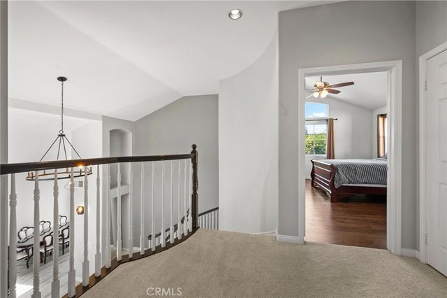 17543 Saticoy St, Northridge, CA 91325