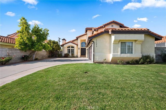 17543 Saticoy St, Northridge, CA 91325