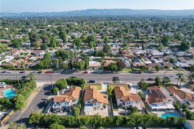 17543 Saticoy St, Northridge, CA 91325