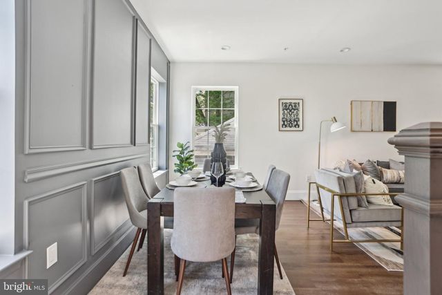 322 56TH ST NE, Washington, DC 20019