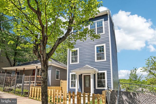 322 56TH ST NE, Washington, DC 20019