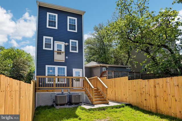 322 56TH ST NE, Washington, DC 20019