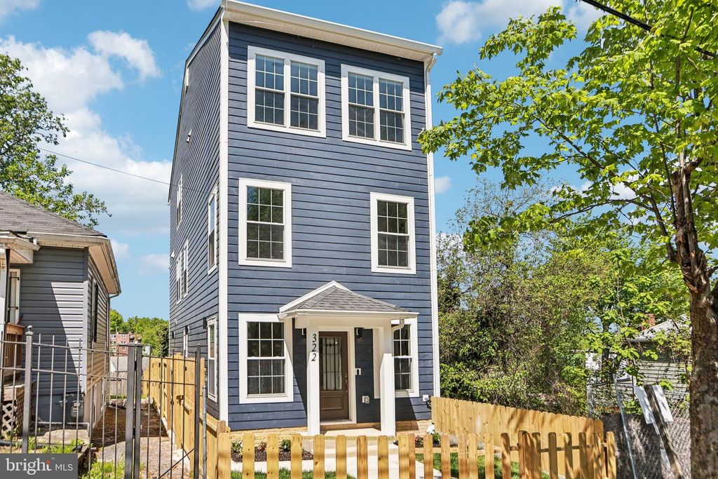 322 56TH ST NE, Washington, DC 20019