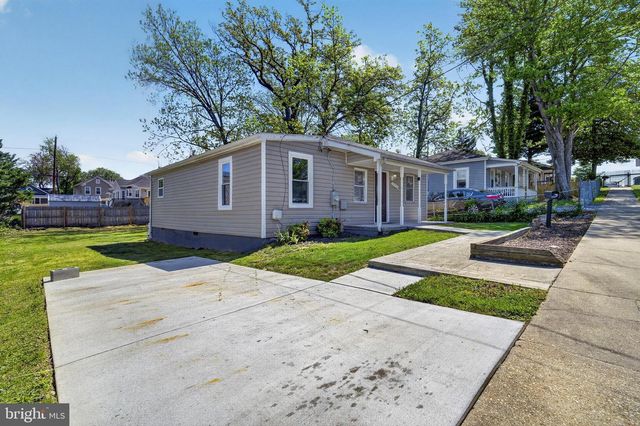 505 69TH ST, Capitol Heights, MD 20743