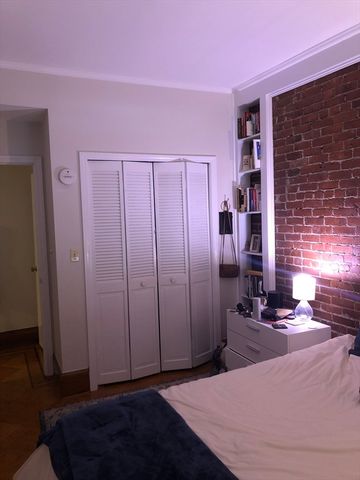33 Bay State Road 4F, Boston, MA 02215