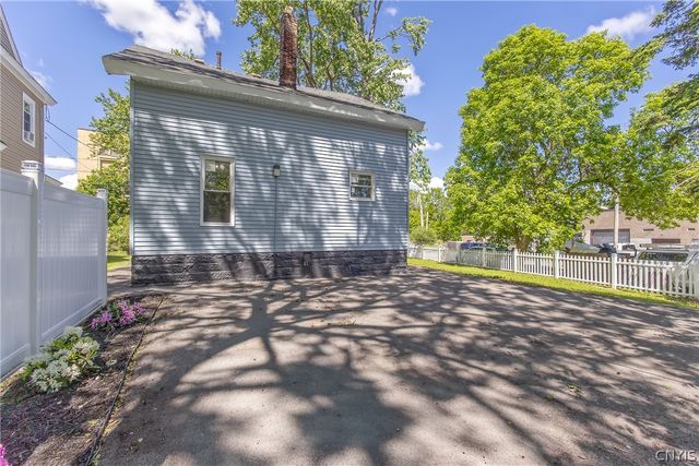 203 Maple Street, Syracuse, NY 13210