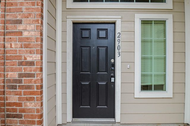 2903 Gaelic Green Street, Houston, TX 77045