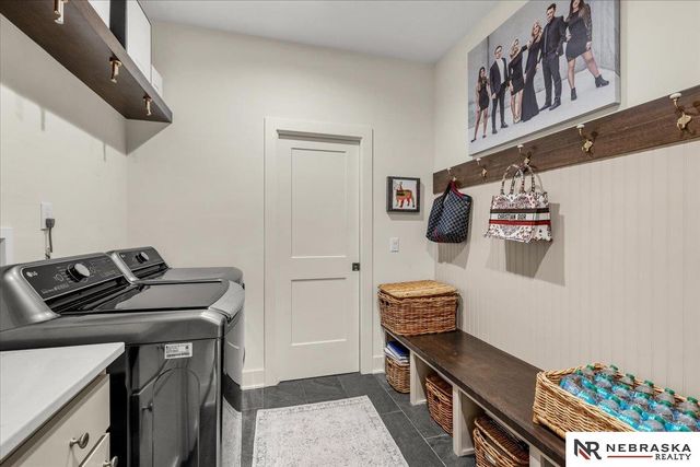 11007 N 159th Avenue, Bennington, NE 68007