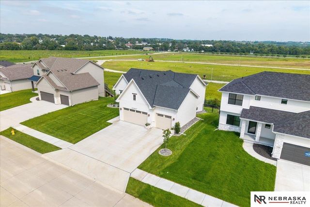 11007 N 159th Avenue, Bennington, NE 68007