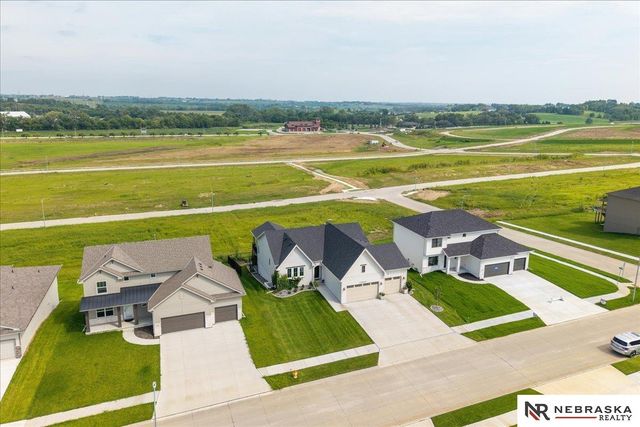 11007 N 159th Avenue, Bennington, NE 68007
