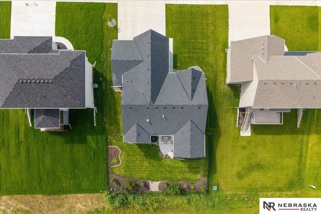 11007 N 159th Avenue, Bennington, NE 68007