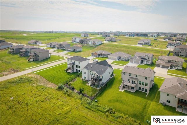 11007 N 159th Avenue, Bennington, NE 68007
