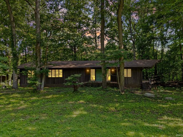 7190 Robert Ross Lane, West Lafayette, IN 47906