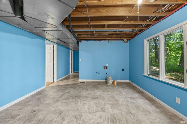 7190 Robert Ross Lane, West Lafayette, IN 47906
