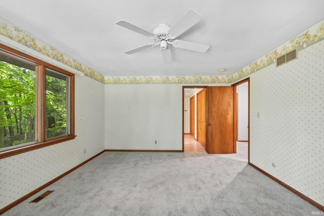 7190 Robert Ross Lane, West Lafayette, IN 47906