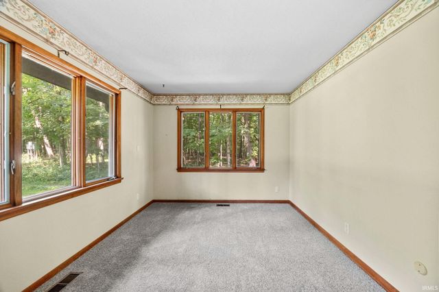 7190 Robert Ross Lane, West Lafayette, IN 47906