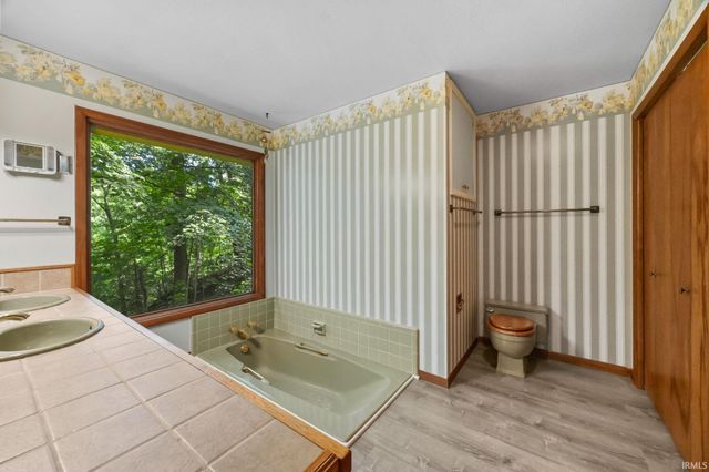 7190 Robert Ross Lane, West Lafayette, IN 47906
