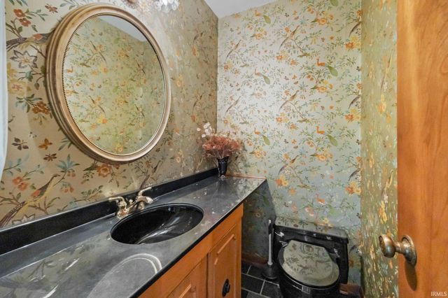 7190 Robert Ross Lane, West Lafayette, IN 47906