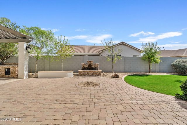 6435 S BLAKE Court, Gilbert, AZ 85298