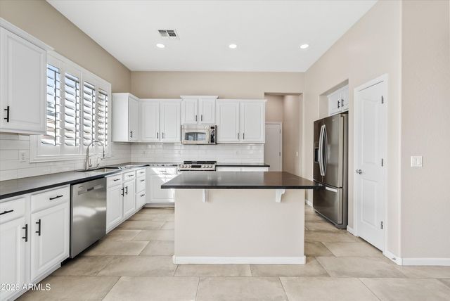 6435 S BLAKE Court, Gilbert, AZ 85298