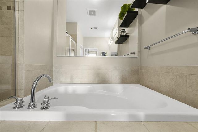 3820 Roswell Road 205, Atlanta, GA 30342