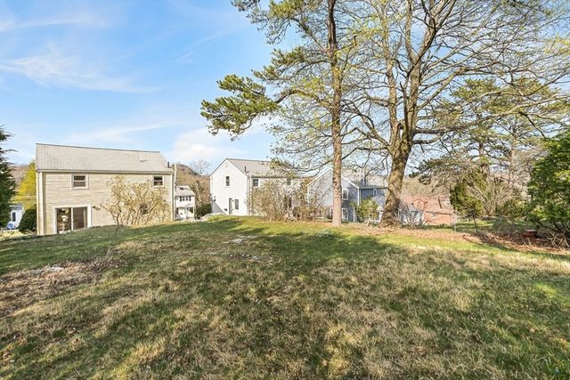 104 Wendell Street, Winchester, MA 01890