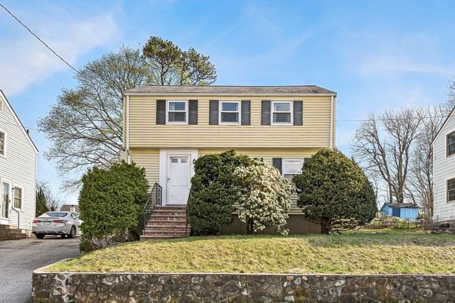 104 Wendell Street, Winchester, MA 01890