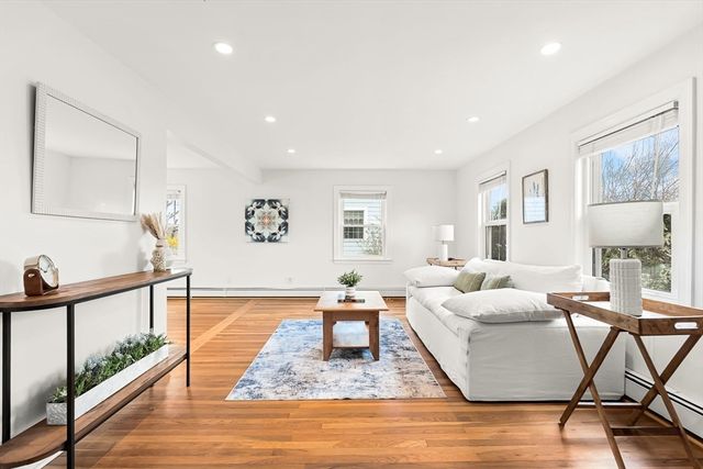 104 Wendell Street, Winchester, MA 01890