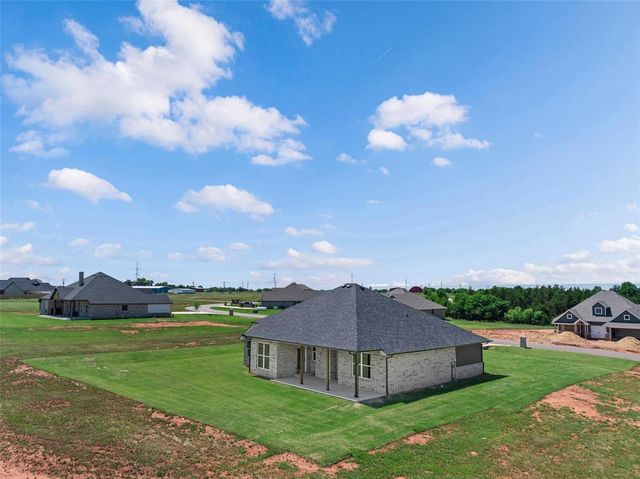 600 Still Meadows, Guthrie, OK 73044