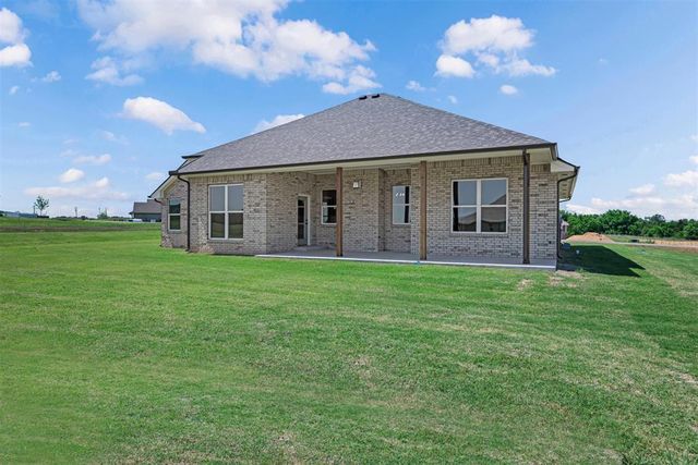 600 Still Meadows, Guthrie, OK 73044