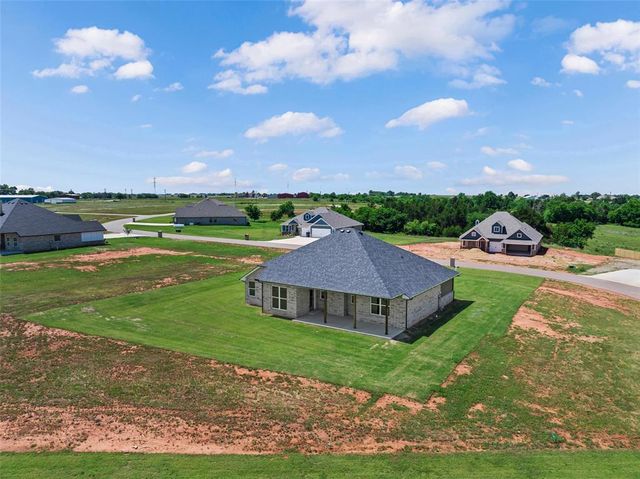 600 Still Meadows, Guthrie, OK 73044