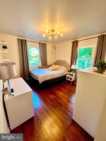 11117 WHISPERWOOD LN, North Bethesda, MD 20852