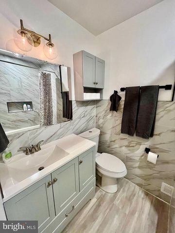 11117 WHISPERWOOD LN, North Bethesda, MD 20852