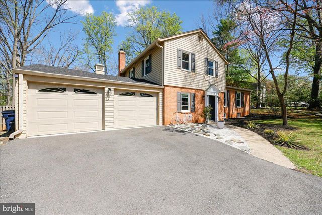 11117 WHISPERWOOD LN, North Bethesda, MD 20852