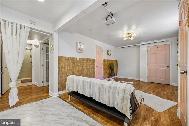 11117 WHISPERWOOD LN, North Bethesda, MD 20852