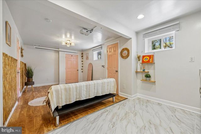 11117 WHISPERWOOD LN, North Bethesda, MD 20852
